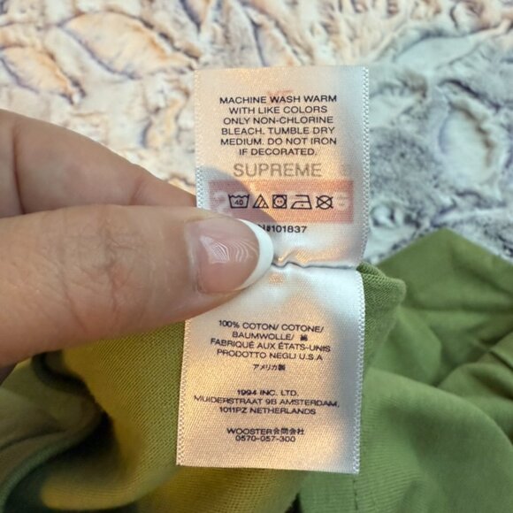 NWOT Supreme Futura Box Logo Green Tshirt - Picture 4 of 4